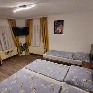 zkontrolujte dostupnost
