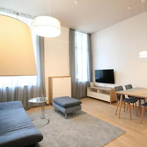 Aparthotel Your Living Cbd, Wien